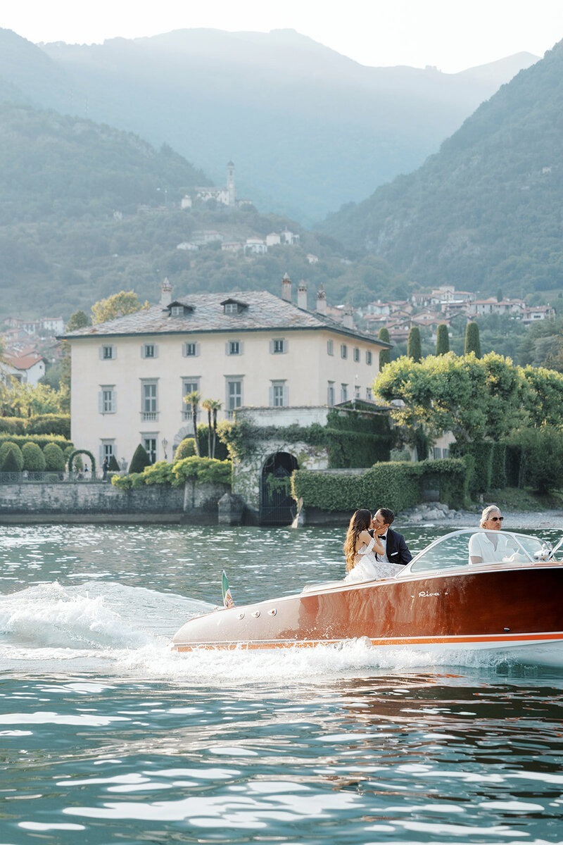 a destination wedding in lake como